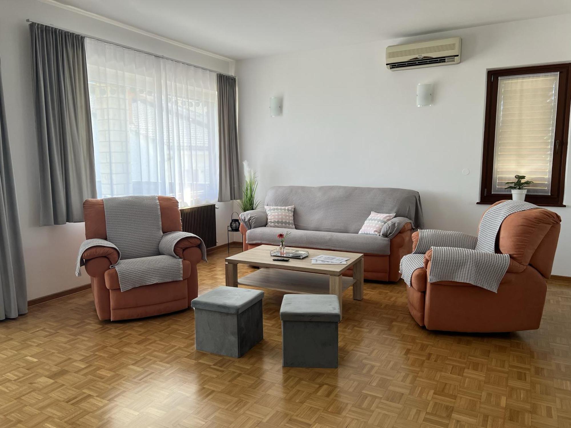 איזולה Magnolia Apartments מראה חיצוני תמונה