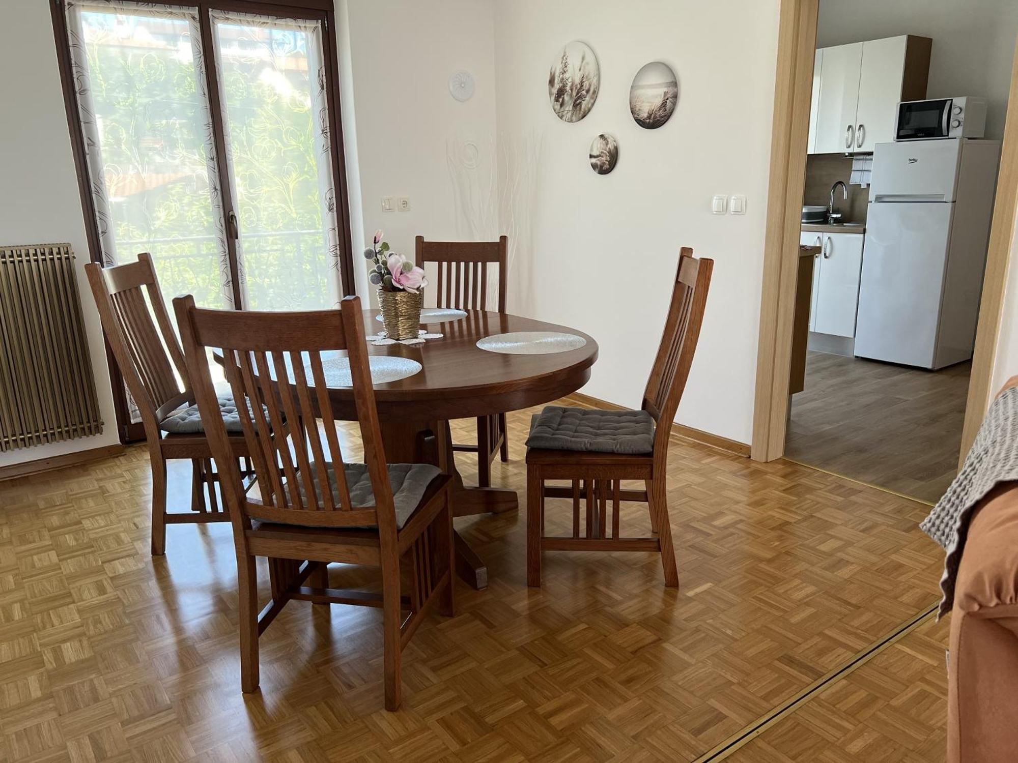 איזולה Magnolia Apartments מראה חיצוני תמונה